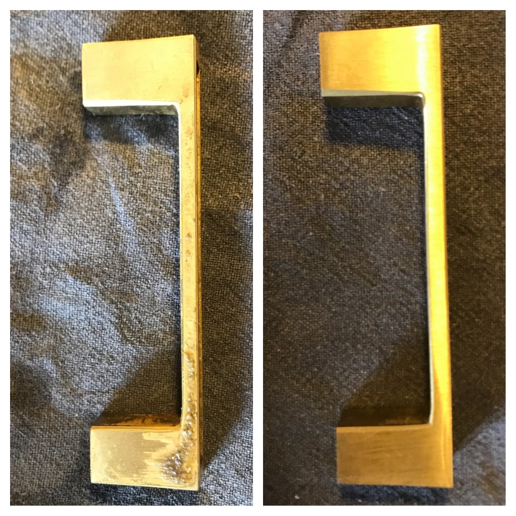 Beslag blir som nya med kokande vatten och en trasa.